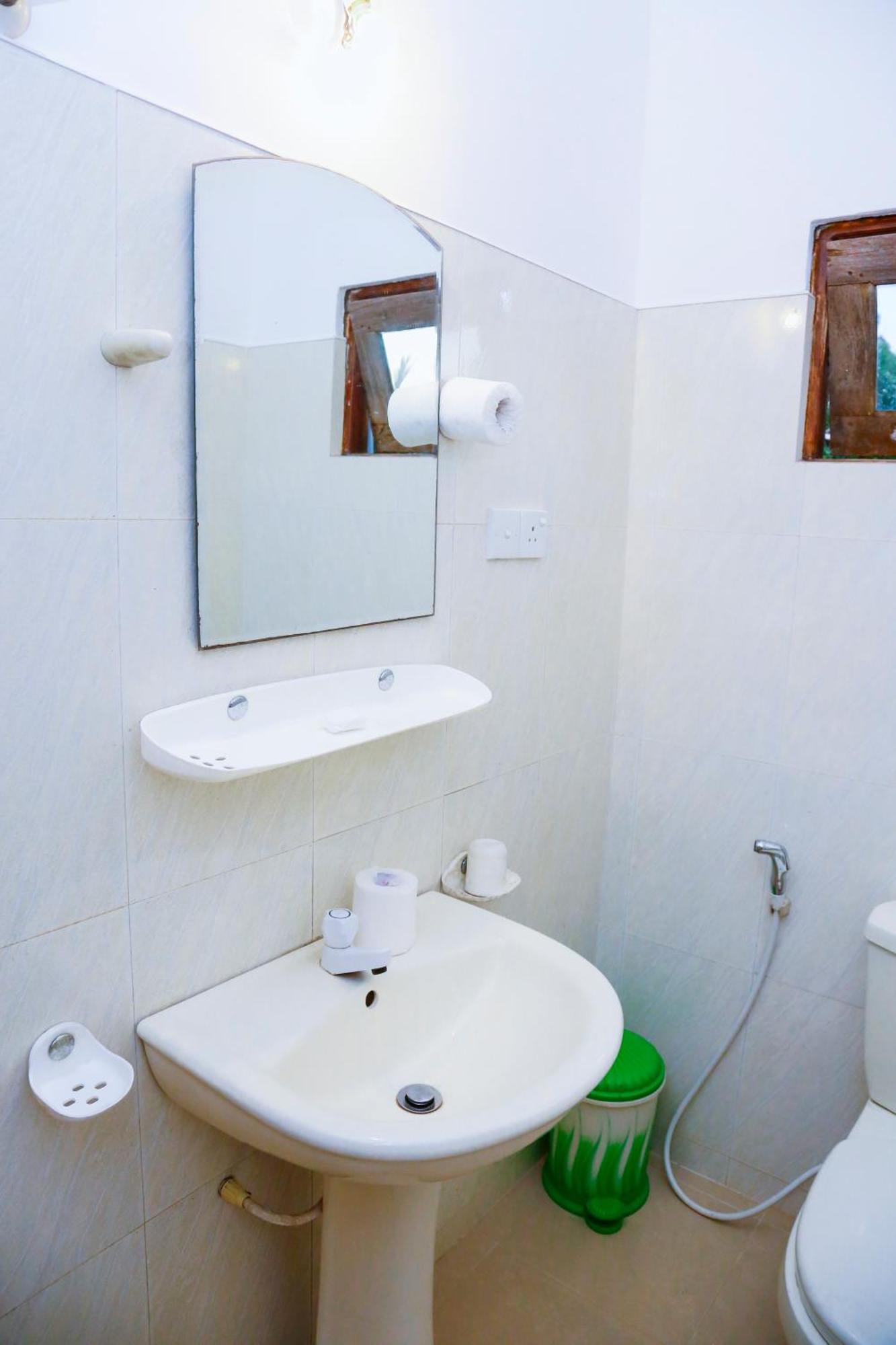 Eden Villa Hikkaduwa Phòng bức ảnh