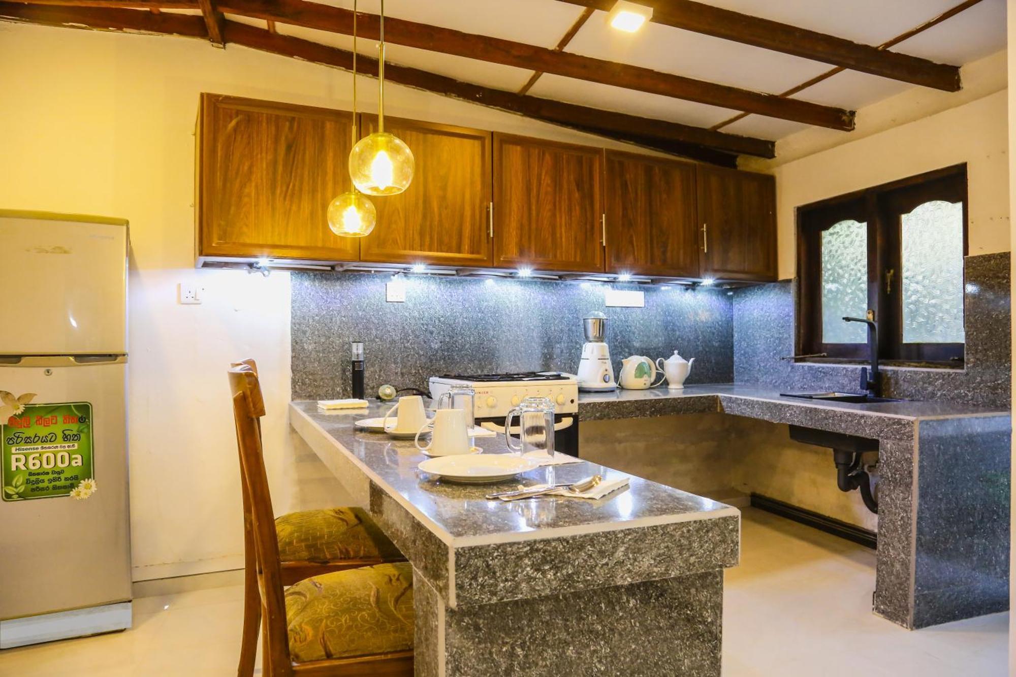 Eden Villa Hikkaduwa Ngoại thất bức ảnh